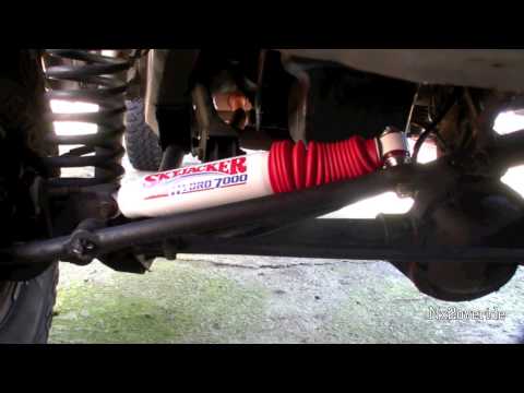 Replacing the steering stabilizer on a Jeep Cherokee (Skyjacker)