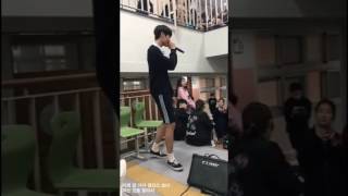 [일반인들의 랩 라이브] 일반인 - 교내 버스킹 Bunzi 번지 라이브!!  이 친구 인물이네..