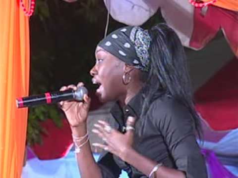 Terri Lyons - I feel It