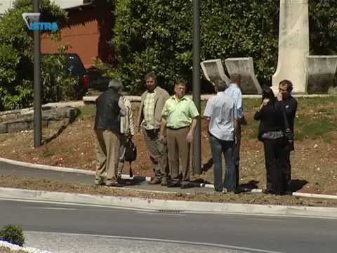 Boća i bulin ukras novog pazinskog kružnog toka