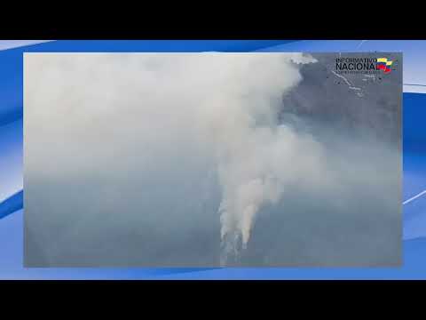 🛑 Emergencia en El Peñón Santander🛑🚁🧯🚁¡Un incendio forestal ha consumido por lo menos 50 hectáreas.