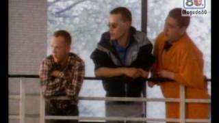 Bronski Beat - Smalltown Boy (1984)