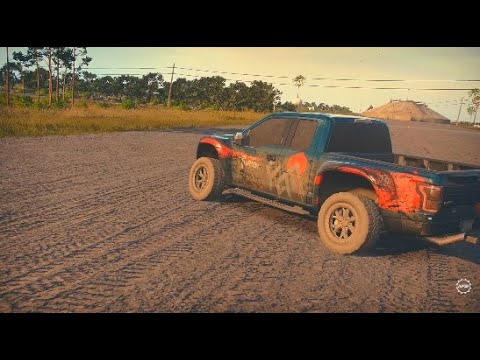 TRIPLEX SPECIAL - Off-Road Sprint Race - Ford F-150 SVT Raptor L.E. ’17