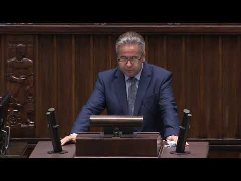 Kazimierz Moskal przedstawia stanowisko komisji ws. ustawy
