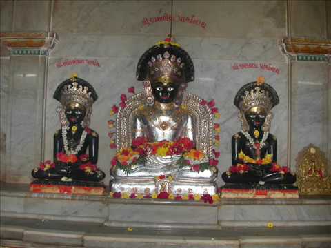 download lagu mp3 mp4 Aankh Mari Ugade To Sankeshwar Dekhu, download lagu Aankh Mari Ugade To Sankeshwar Dekhu gratis, unduh video klip Aankh Mari Ugade To Sankeshwar Dekhu