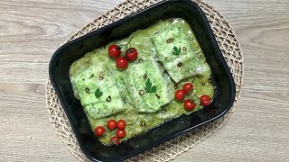 MERLUZA AL HORNO con PATATAS PANADERA y SALSA VERDE ¡Delicioso y Sano!