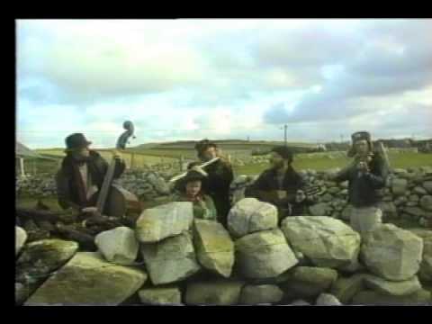Brent Nokes and the Raging Gaels   Errarooey, Donegal   2000