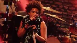 Macy Grey &quot;Sexual Revolution&quot; &amp; &quot;Da Ya Think I&#39;m Sexy&quot; (Live in Argentina)
