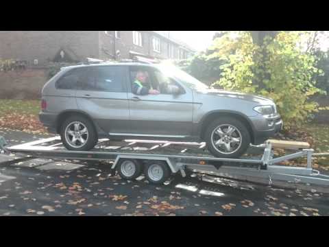 Stema trailer in operation