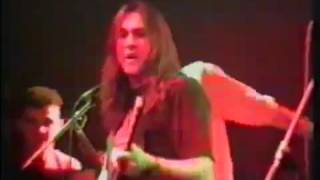 SKA-P ¡¡¡EL HOMBRE RESAKA BAILA SKA EN VIVO 1996!!! + BONUS TRACK ÑAPA ES