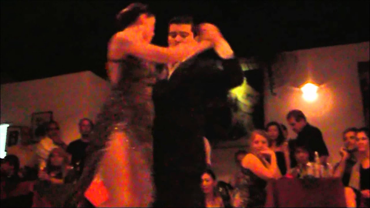 SABRINA GARCIA Y CRISTHIAN SOSA - Oigo tu Voz -