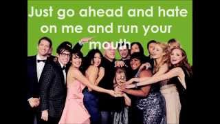 Glee - Loser Like Me (Lyrics)