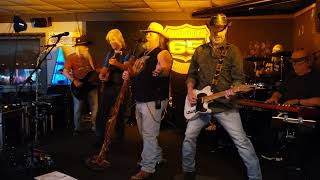 Rockin' with Southern Express🤘"Take Miss Lucy Home"—Molly Hatchet! Good Tune🎸🎹😎 5/20/23—no bio.