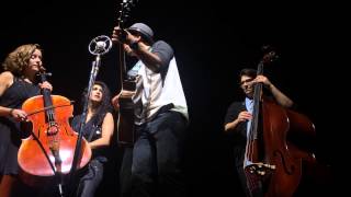 Jason Mraz - Long Drive (acoustic) - The Chicago Theatre