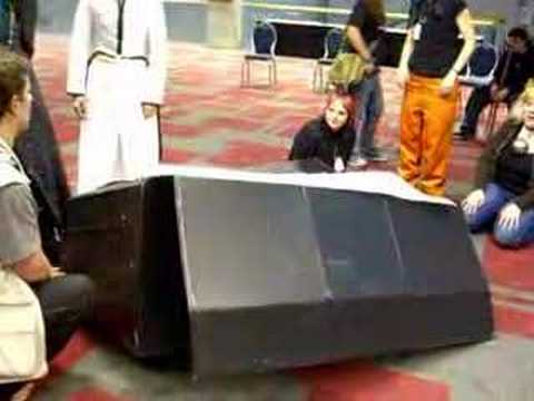 Fanime 2007_drunken death note glomping