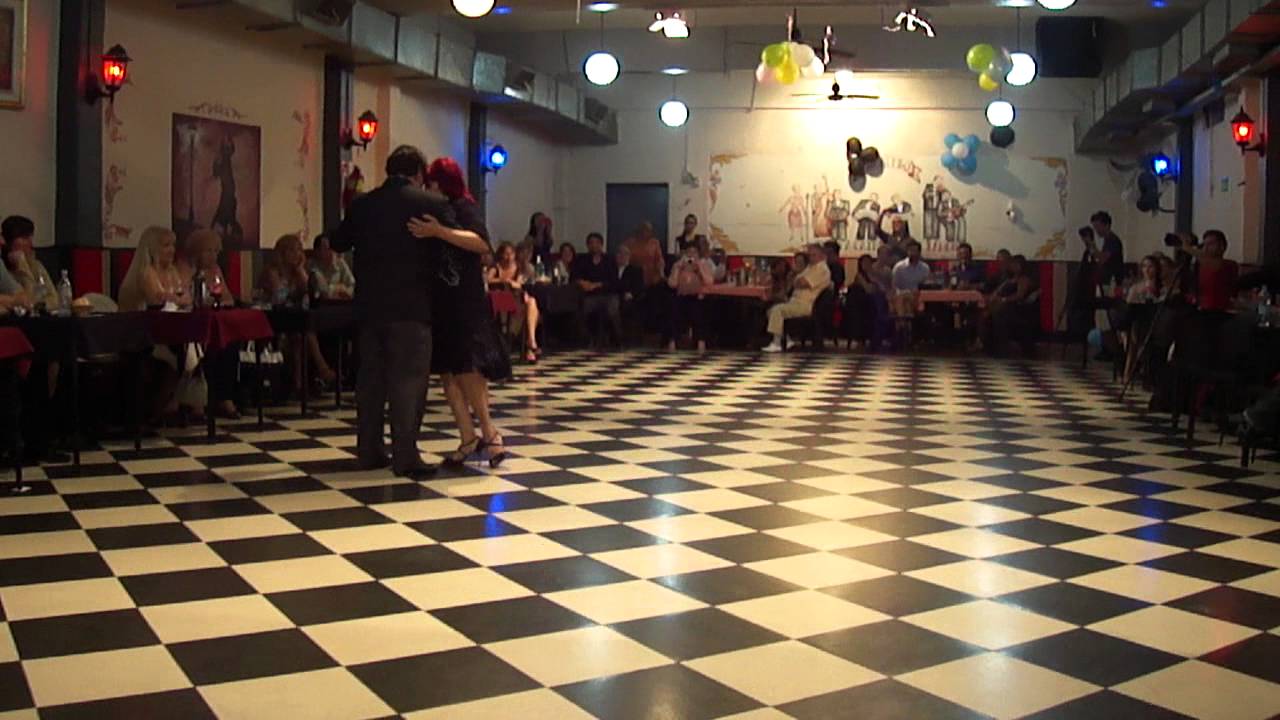 Sin Rumbo, bailan Ofelia Rosito y Hernan Alvarez Prieto