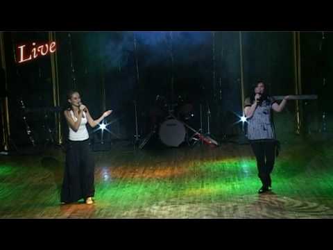 Altana (Ekaterina Goncharenko, Svetlana  Bevkh) - Belovezhskaja Puscha (Live in Ukraine, 2009).mpg