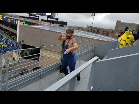Oklahoma State vs WVU crazy guy dancing
