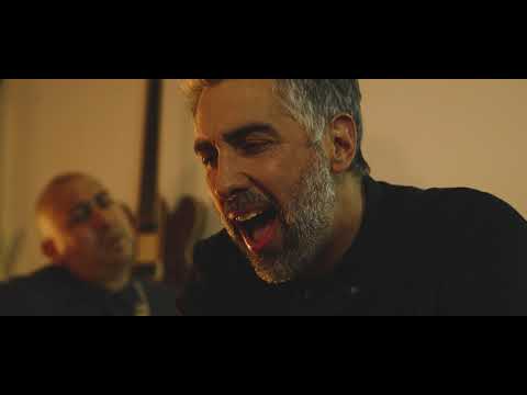 DELUX - PIÉRDETE EN MI (VIDEO OFICIAL)