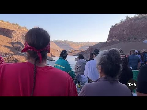 Tribes celebrate removal of dam, revival of community along Klamath River | VOA News