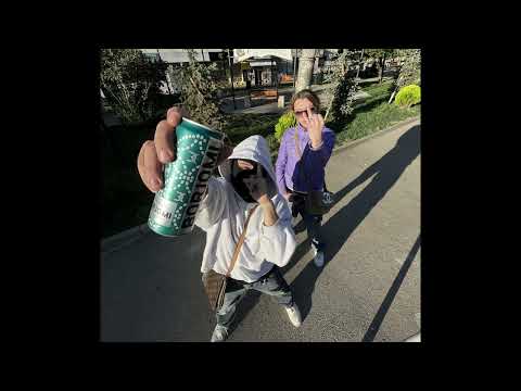 senssy -  Bobi (feat. svgika)