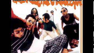 Chico Science e Nação Zumbi / 08. Maracatu Atômico