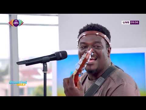 Kumi Guitar on Breakfast Daily