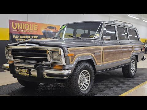 1989 Jeep Grand Wagoneer (CC-1952638) for sale in Mankato, Minnesota