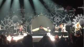 Shaka Ponk - Spit / Final du concert - Live @ Paris Bercy 05.01.2013