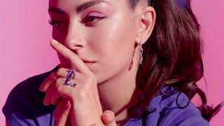 Charli xcx - Daddy Knows