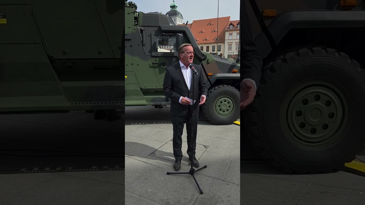 Boris Pistorius SPD Rede in Weissenfels Tag der Bundeswehr 2026 auf dem Markt