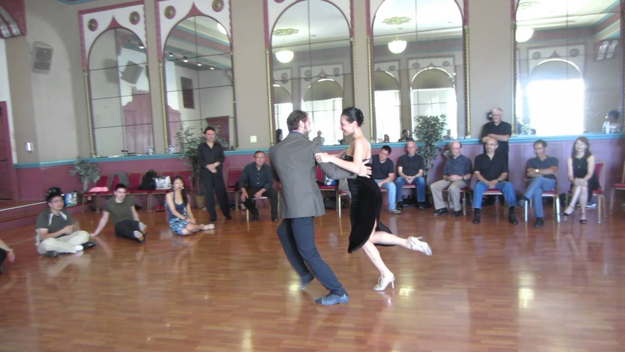 Gianpiero Galdi and Maria Filali, "Pasión", 3/3