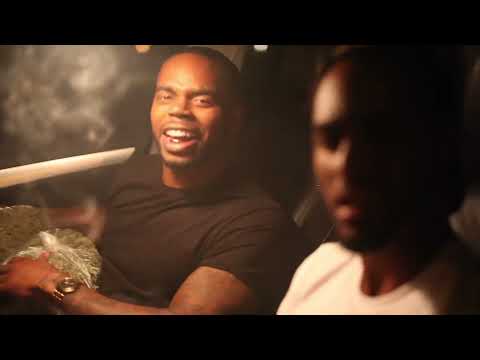 Saint300 & Double J - SERVIN (Official Music Video) 💥💥💥💨🔥🔥🔥 Dir.Waxtrackz