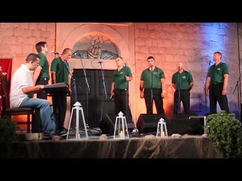 Klapa Staglin -  Kud plovi ovaj brod