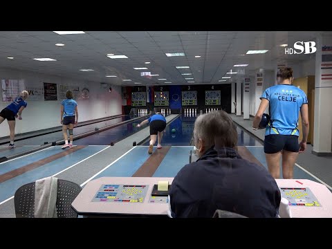 Ligaška tekma med kegljačicami Impola in Celje