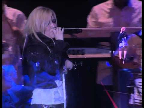 Si yo me vuelvo a enamorar - Karina en vivo en el Luna Park