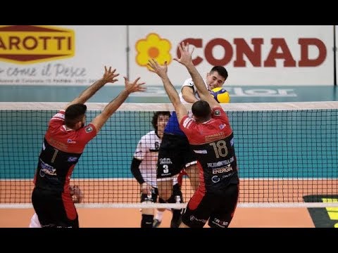 Pallavolo A2 maschile - Reggio Emilia-Lagonegro 2-3: highlights