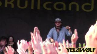 YELAWOLF - &quot;NO HANDS&quot; (LIVE at VANS WARPED TOUR 2011)