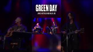 Download lagu Metallica Vs. Green Day (Turn the Page/Boulevard of Broken Dreams) #shorts mp3