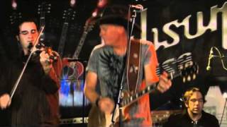 Kevin Fowler &quot;Beer Season&quot;