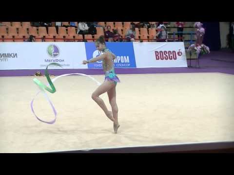 Minagawa Kaho (JPN)  ribbon  Gran prix Moscow 2014 Qual
