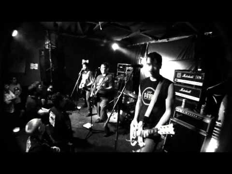 Caffiends at Wills Pub - Part 1 (HD Pro Audio)