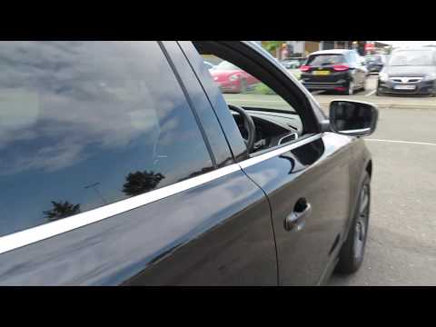 VOLVO XC60 2.0 D4 R-DESIGN NAV 5d AUTO 178 BHP (HBD)