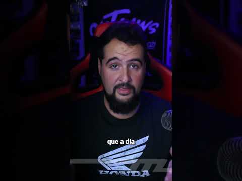 La DGT está pintando estas marcas para que haya menos accidentes de moto ¿Qué opinas? #dgt #multa