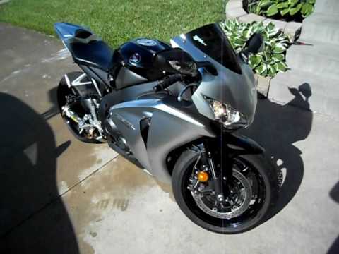 '08 CBR 1000RR with Two Brother slip-on and P1 Powertip
