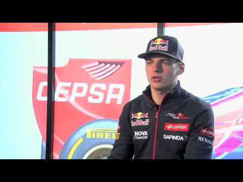 Scuderia Toro Rosso 2015: Selects (Clean) Max Verstappen in Jerez