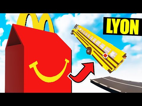 MCDONALD'S GIGANTE CONTRO AUTO SU TEARDOWN!!