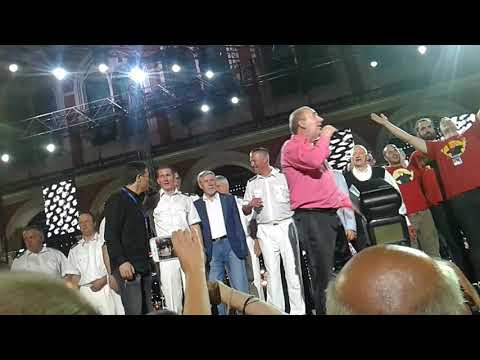 Split pjeva Mišu, Grdovićev biss nakon svih što su zapivali Dalmacija u mom oku 😀