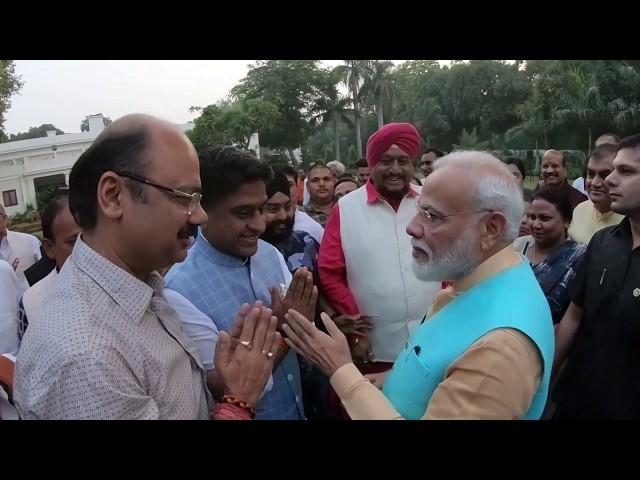 Members of unauthorised colonies and RWA office bearers of Delhi laud Modi government