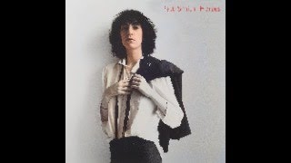 PATTI SMITH  -  Free Money  /1975/